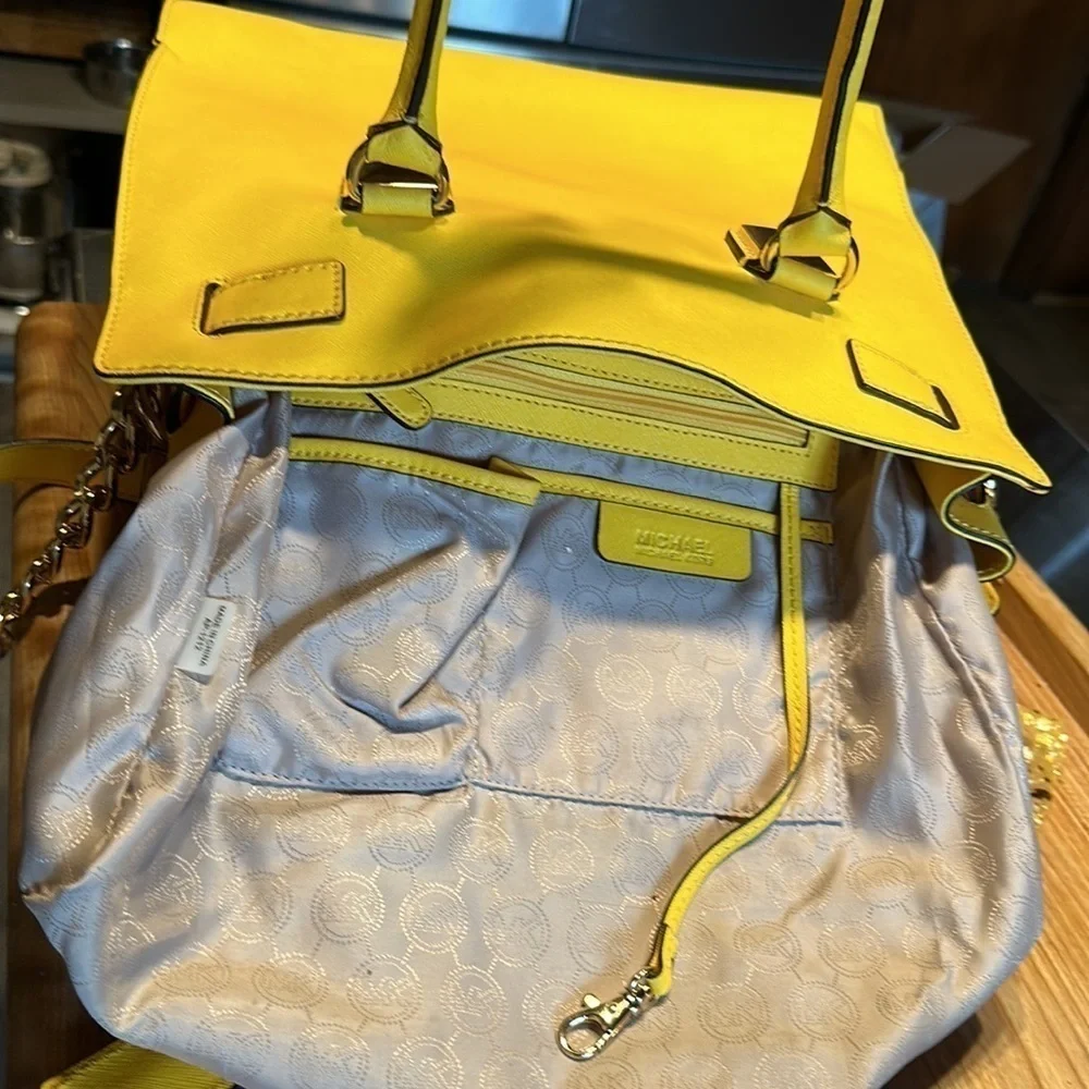 Michael Kors Hamilton bag wallet wristlet yellow studded. Large. 14” COA